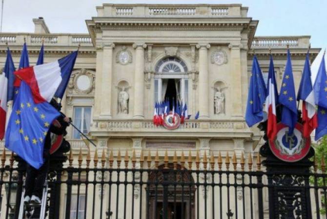 Франция призывает к немедленному прекращению боевых действий    