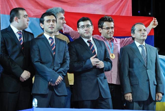 We asses inadmissible all the steps that can be harmful for the country - members of Armenia’s 
Chess team support Serzh Sargsyan
