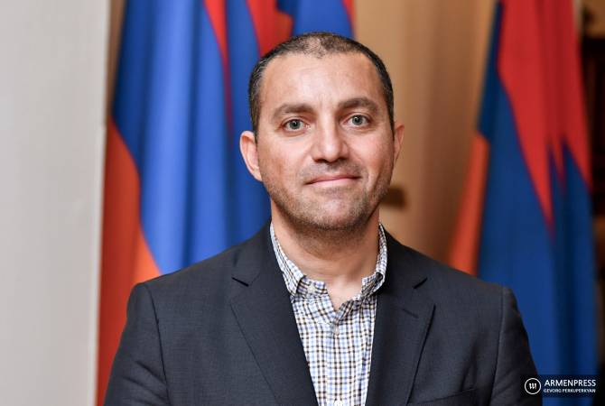 Vahan Kerobyan replaces Tigran Khachatryan as Minister of Economy