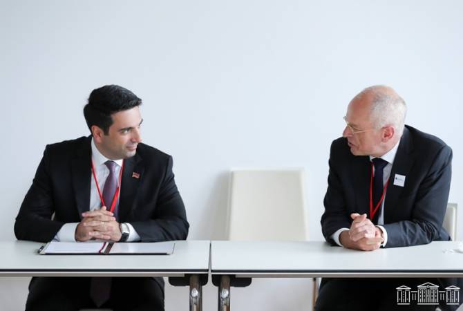Alen Simonyan a rencontré le président du Sénat du Royaume des Pays-Bas Jan Anthonie Bruijn