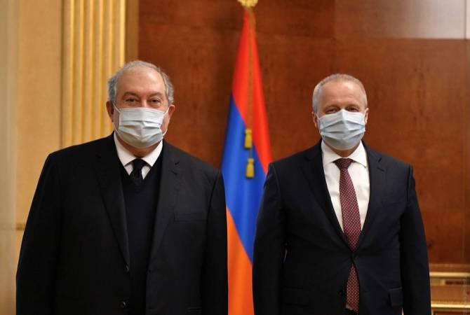 Армен Саркисян и Сергей Копыркин обсудили вопросы региональной безопасности и 
стабильности


