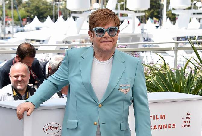 Singer Elton John tests positive for COVID-19