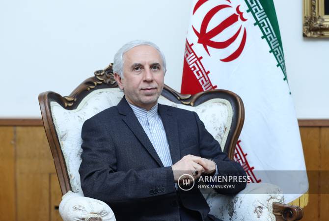 Ambassador Abbas Badakhshan Zohouri calls for higher awareness between Armenians and 
Iranians 