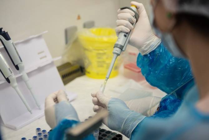 За сутки в Грузии зарегистрировано более 20 тысяч случаев заражения коронавирусом