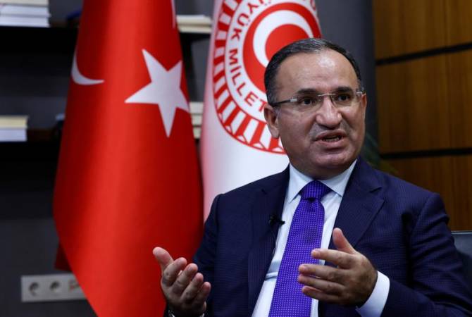 Турция обвинила ФРГ во вмешательстве в ее внутренние дела 

