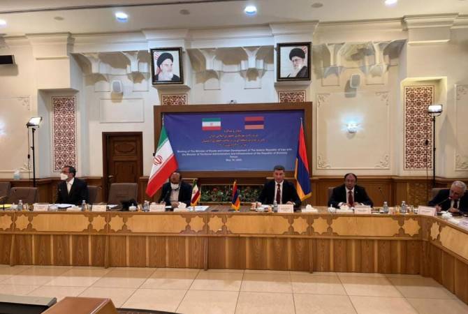 L'Arménie et l'Iran discutent de questions liées au transport de marchandises

