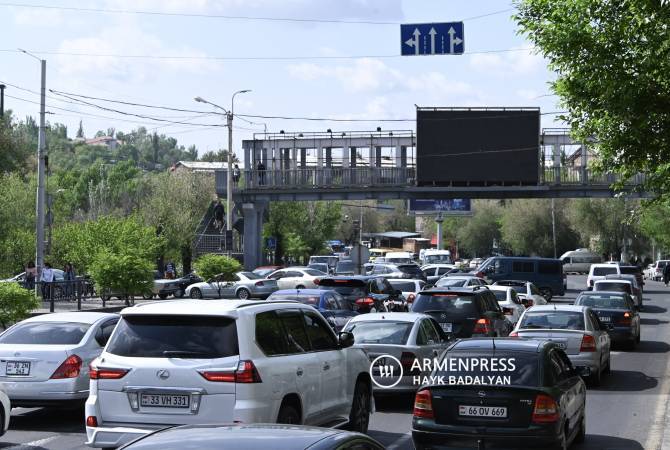 Երևանում այս պահին փակ փողոցներ և տրանսպորտային հանգույցներ չկան. 
Ոստիկանություն 