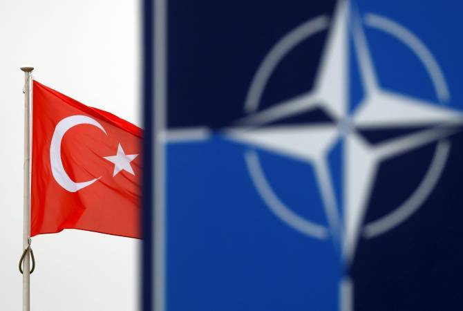 Turkey blocks negotiations of Finland and Sweden on NATO membership. DPA