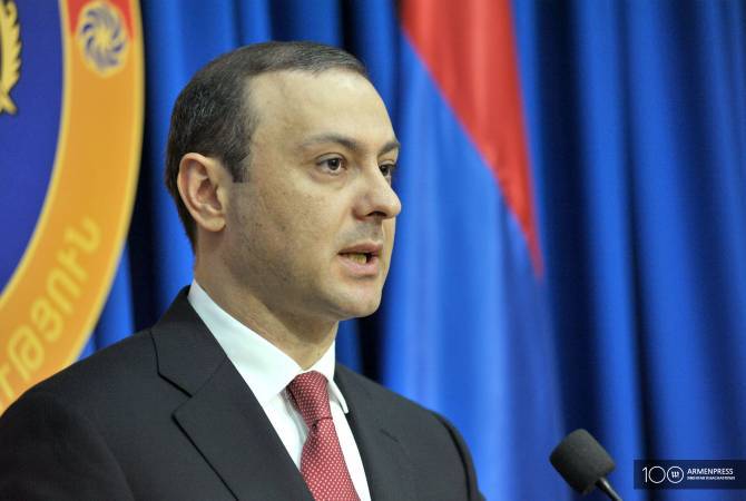 لم يتم التخطيط للتوقيع على وثائق في اجتماع باشينيان علييف القادم بوساطة الاتحاد الأوروبي-أمين 
مجلس الأمن الأرميني-