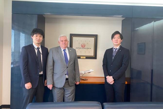 Ambassador discusses prospects of operating direct flights to Armenia with Japan Airlines 
representatives
