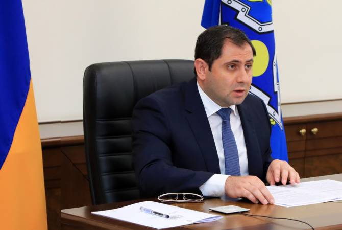 وزير دفاع أرمينيا سورين بابيكيان يترأس جلسة لمجلس وزراء الدفاع لمنظمة معاهدة الأمن الجماعي