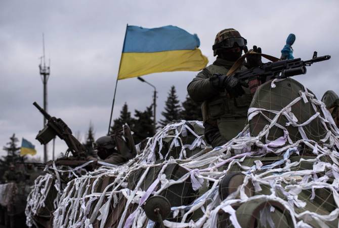 В офисе Зеленского заявили, что Украина не согласится на "замораживание конфликта"