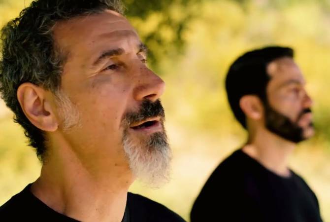 Serj Tankián y Sevak Amroián presentan una canción a dúo