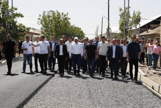 PM Pashinyan visits Ararat Province to get acquainted with the process of subvention programs