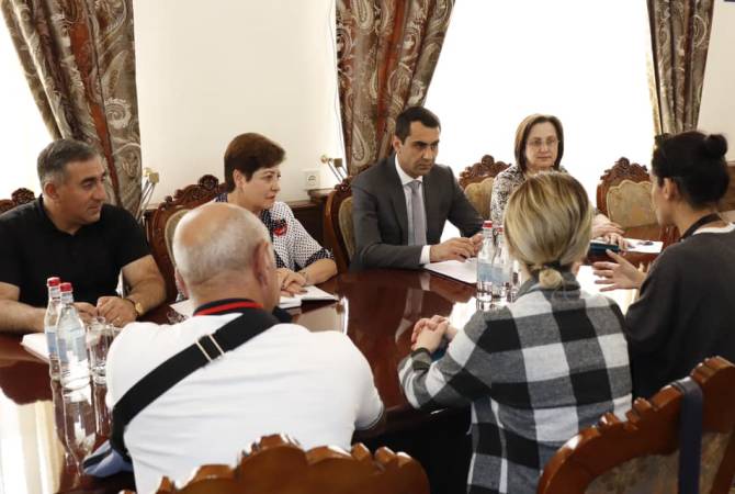Губернатор Гегаркуникской области принял представителей Международного комитета 
Красного Креста

