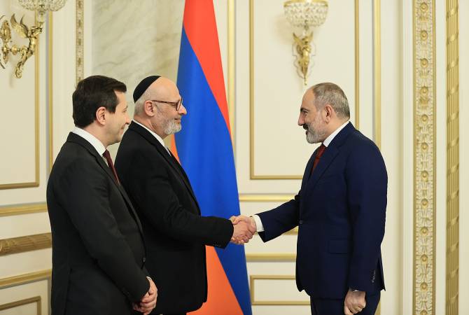 رئيس الوزراء نيكول باشينيان يستقبل سفير إسرائيل الجديد لدى أرمينيا جويل ليون