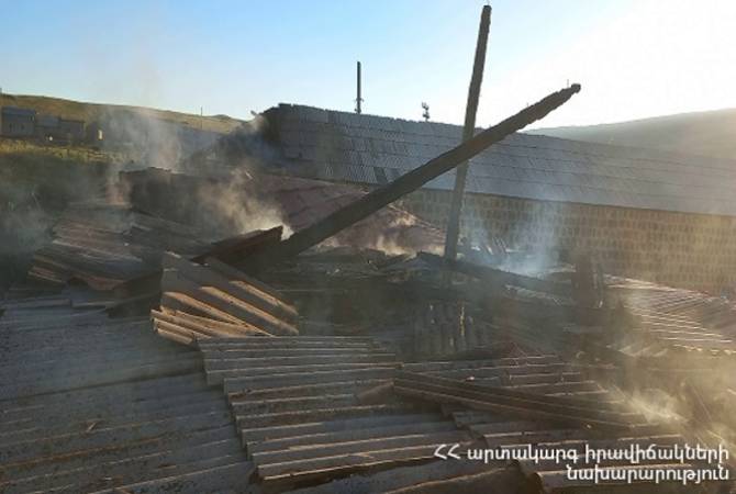 12 голов крупнорогатого скота погибло при пожаре в хлеву в котайкском селе Севаберд