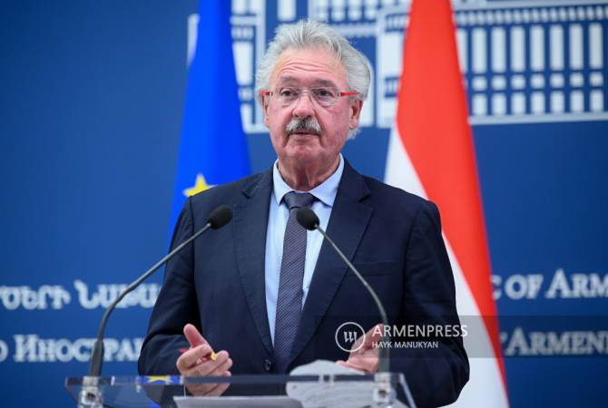 Luxembourg calls on Azerbaijan to ensure free and safe movement along Lachin corridor - Vimarsana News