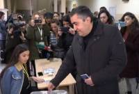 ARF’s Armen Rustamyan casts vote, notes positive process of election 