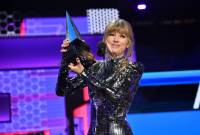 Taylor Swift nommée artiste de la décennie