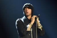 Eminem sort un nouvel album