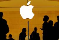 Apple в ближайшие недели начнет возвращать сотрудников на работу в офисы