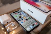 Apple объявила о переносе выпуска новых iPhone
