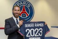 Серхио Рамос официально стал футболистом ПСЖ

