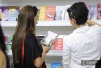 Город читает: начался Ереванский фестиваль книги

