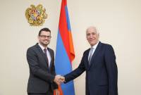 UK Ambassador sees opportunities for cooperation with Armenia in the field of science and 
technology