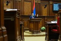 Nikol Pashinyan invite deux factions parlementaires de l'opposition à tenir une rencontre