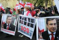 Адвокат Саакашвили заявил, что политик нуждается в психологической помощи

