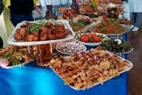 Suriye'deki Rus üssündeki şenlik masası Ermeni yemekleri ile süslendi 
