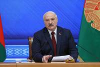 
Loukachenko juge inacceptable que les casques bleus envoyés au Kazakhstan soient présentés 
comme des occupants
 
