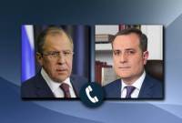 Les ministres des Affaires étrangères russe et azerbaïdjanais discutent de la mise en œuvre des 
accords trilatéraux