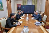 Ermenistan Başbakan Danışmanı, çalışma ziyareti için Aşkabat'ta