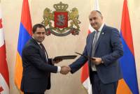 Les ministres de la Défense arménien et géorgien ont signé un programme de coopération 
militaire