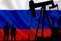 Главы МИД ЕС обсудят эмбарго на нефть из РФ 


