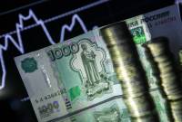 ЦБ РФ возобновил закупки валюты, чтобы сдержать укрепление рубля

