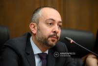 ما يسمى ممر زانكيزور غير مقبول أرمينيا رفضت وترفض مناقشة مثل هذه القضية-رئيس اللجنة البرلمانية 
الدائمة للشؤون الخارجية-