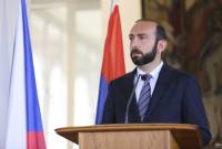 ميرزويان يطالب المجتمع الدولي للتحرك في ضوء إبقاء أذربيجان على أسر المعتقلين وأسرى الحرب 
الأرمن