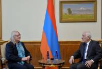 Le Président a rencontré l'Ambassadrice de Lettonie en Arménie
