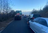 Проблемы на участке дороги Татев-Агван почти решены, укладывается третий слой 
асфальта: министр ТУИ Армении
